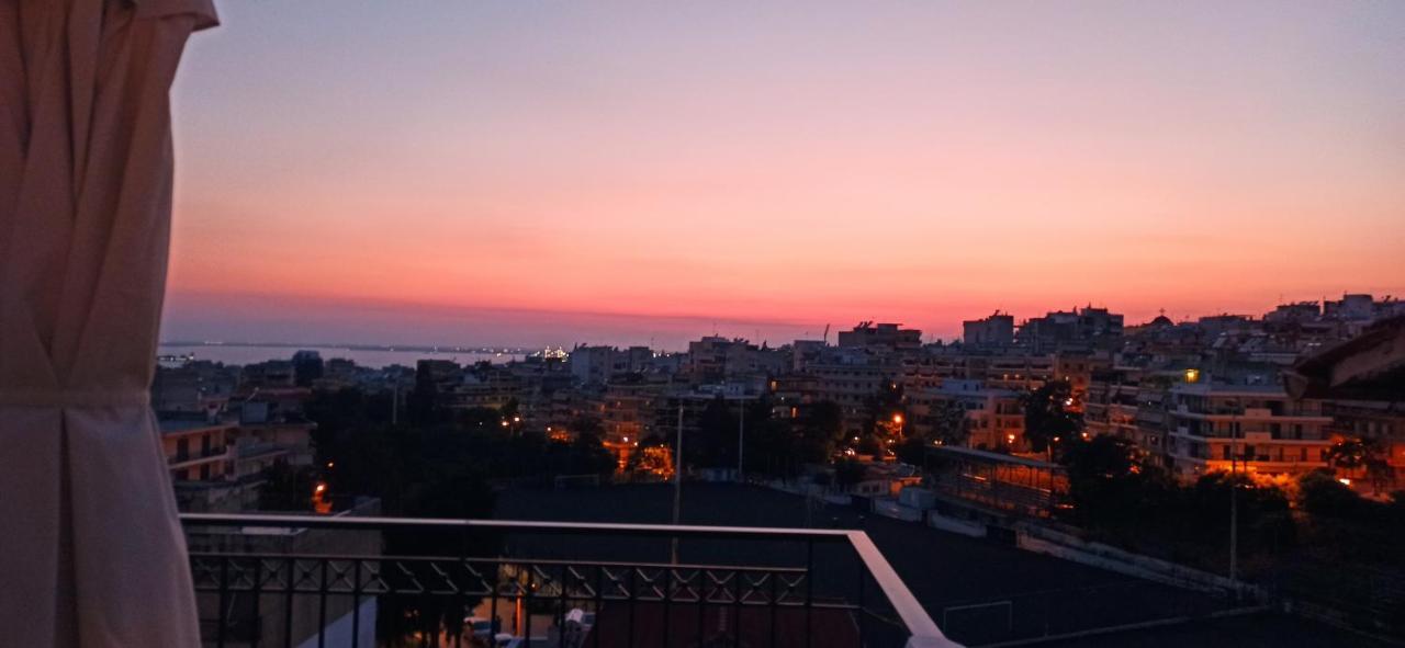 Sunset Rooftop Apartment Thessalonique Extérieur photo